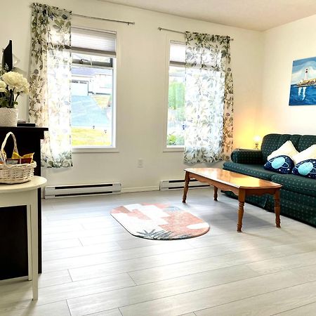Summer Breeze Hotel Sooke Buitenkant foto