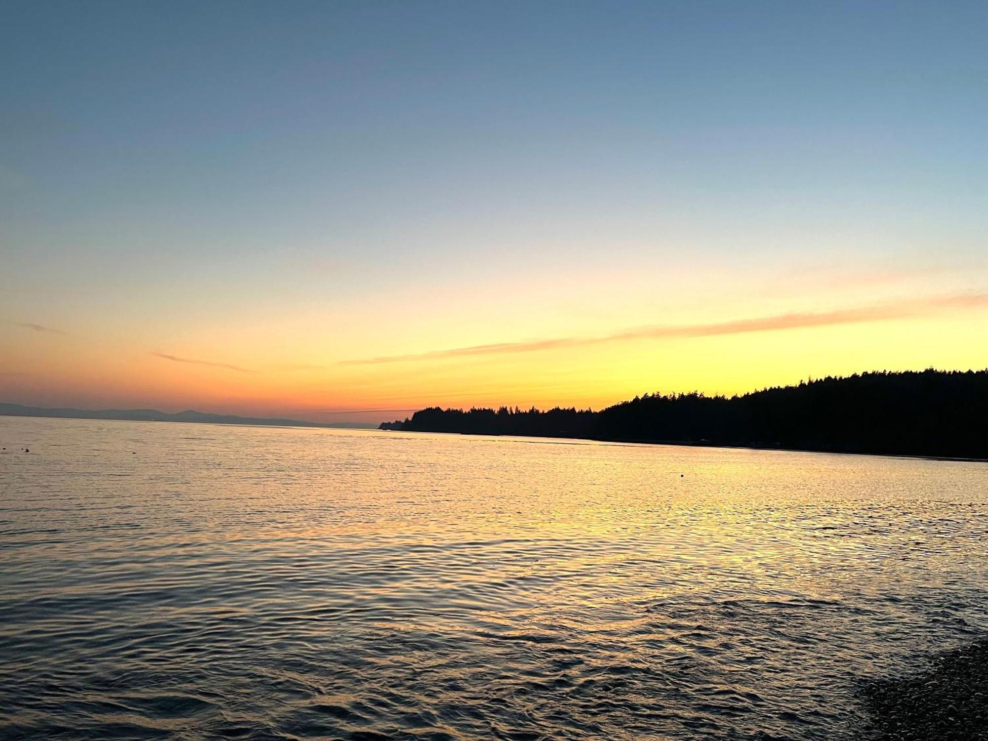 Summer Breeze Hotel Sooke Buitenkant foto